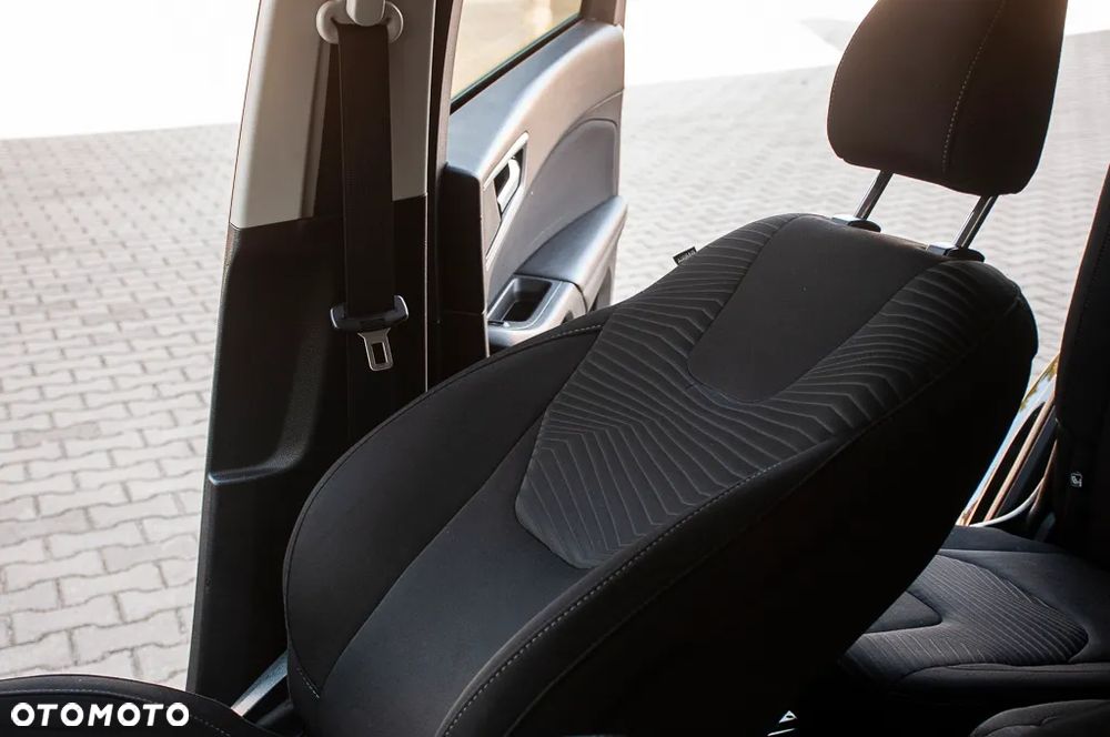 Ford S-Max 2.0 TDCi Titanium - 34