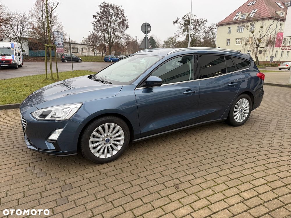 Ford Focus SW 1.0 EcoBoost S&S TITANIUM - 12