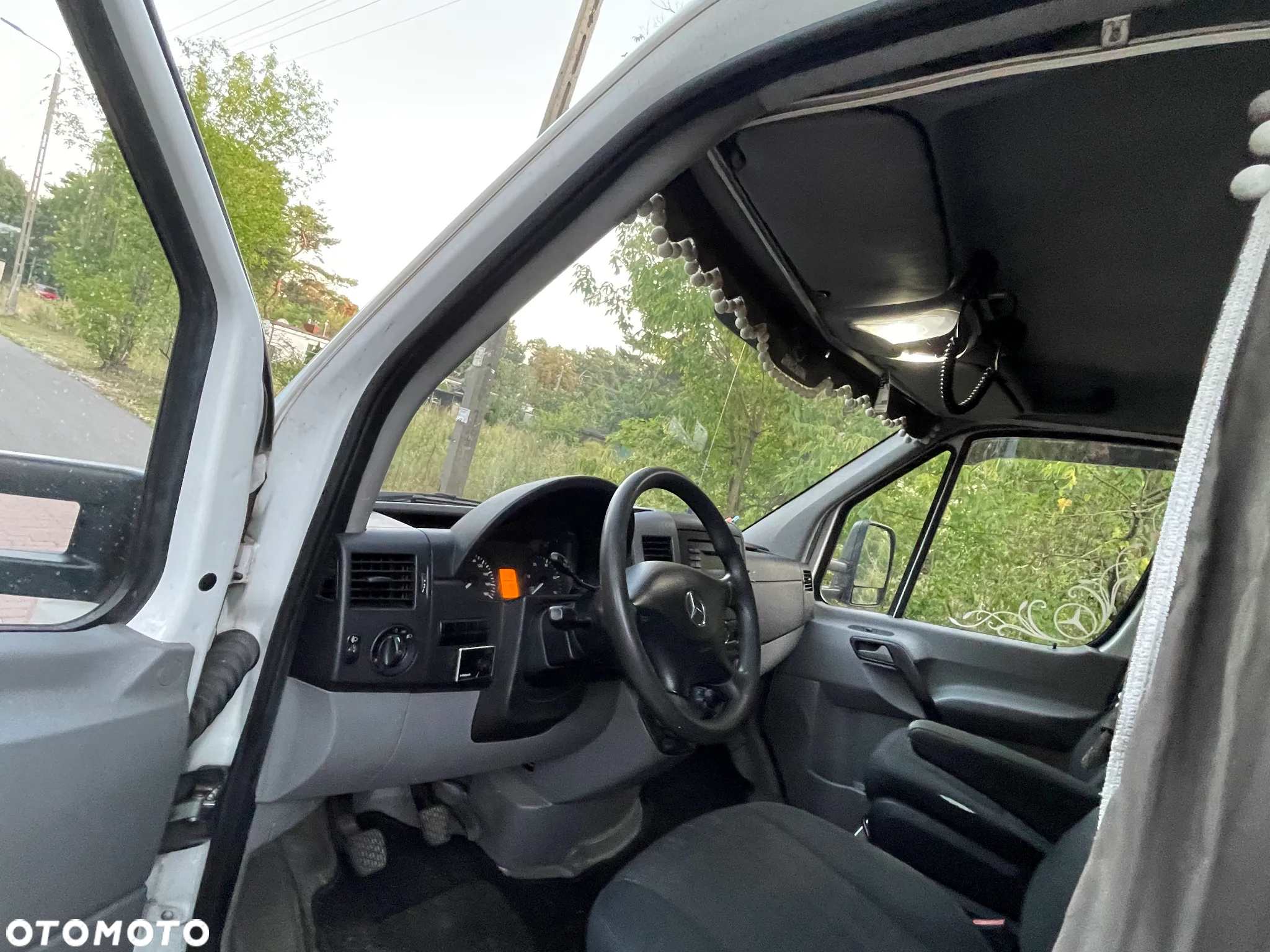 Mercedes-Benz SPRINTER - 8