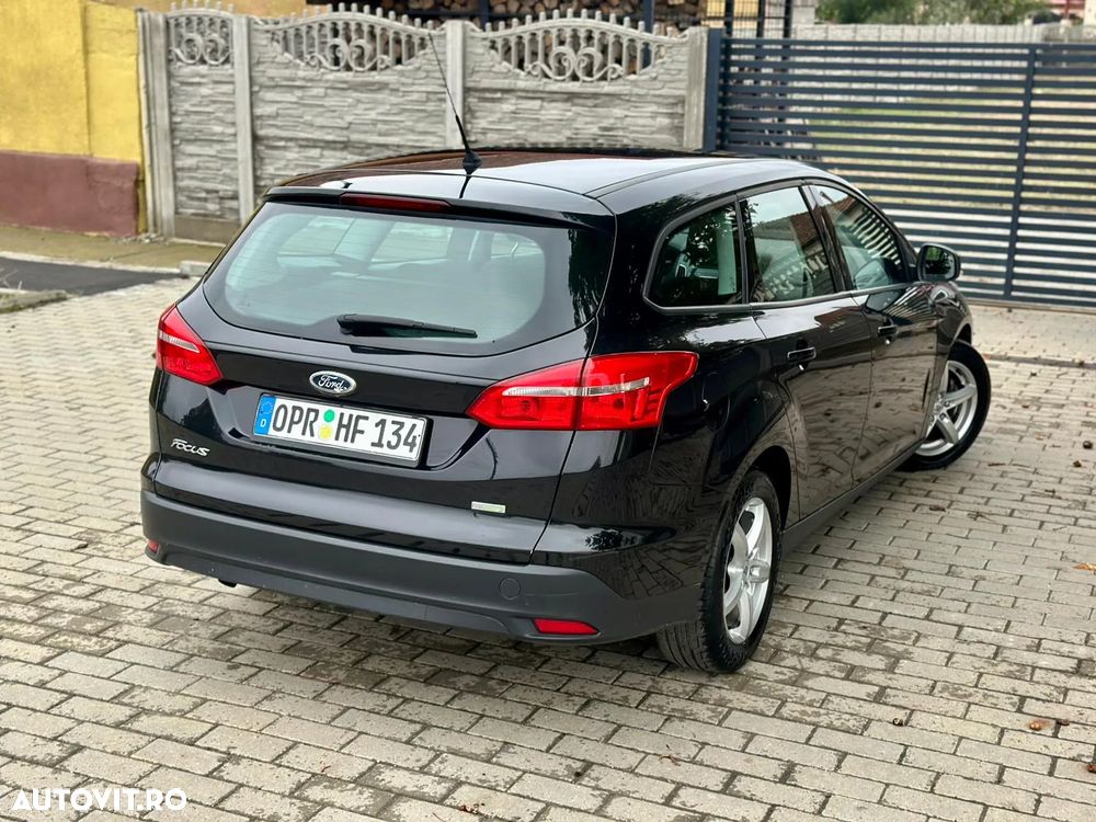 Ford Focus - 4