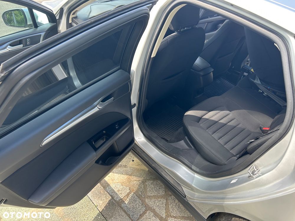 Ford Mondeo 2.0 TDCi Silver X (Amb.) - 13