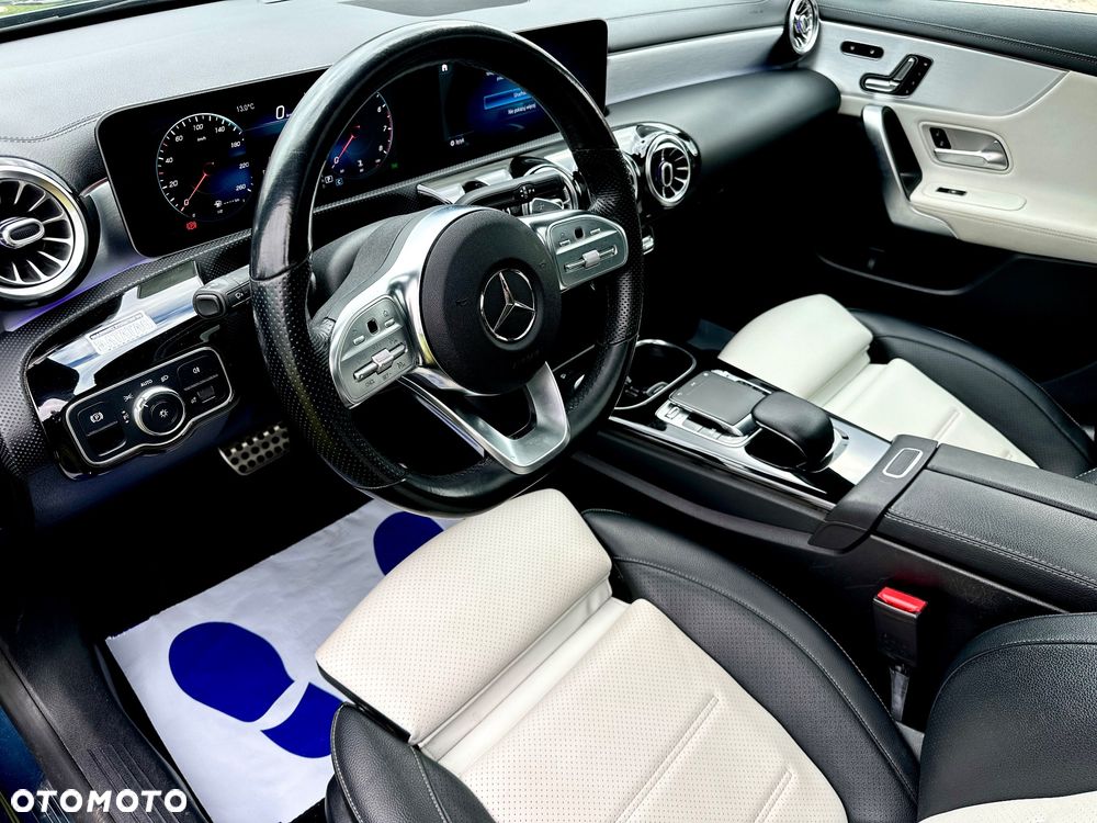 Mercedes-Benz CLA 250 4-Matic AMG Line 7G-DCT - 15