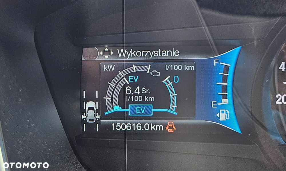 Ford Mondeo 2.0 Hybrid Titanium - 36