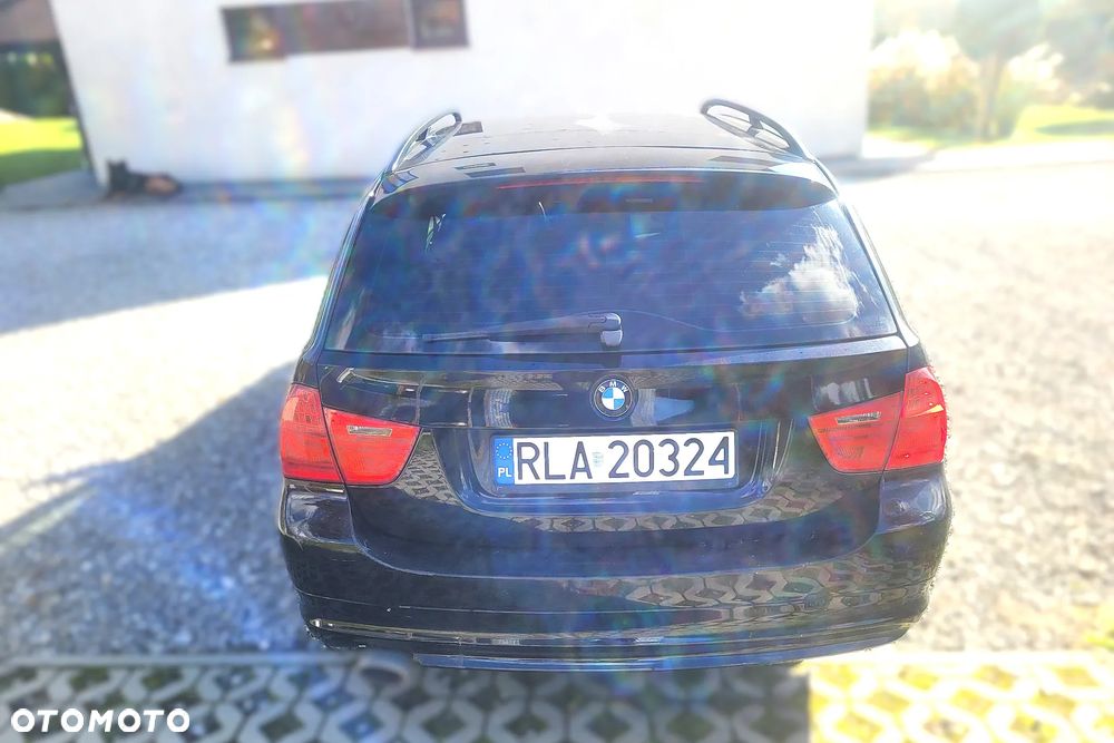 BMW Seria 3 318d - 3