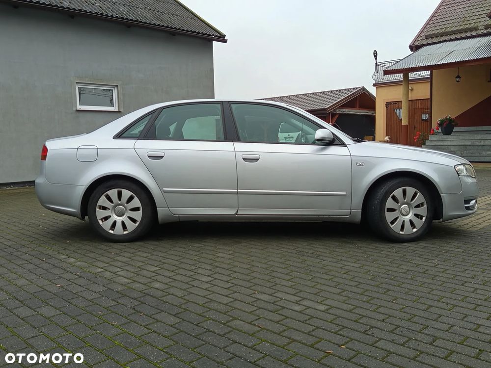 Audi A4 Limousine 2 - 3