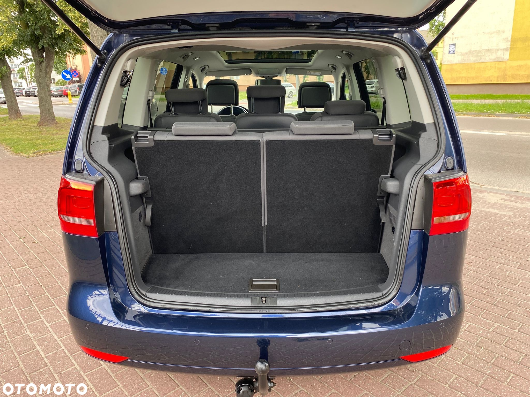 Volkswagen Touran 1.6 TDI DPF Comfortline DSG - 16