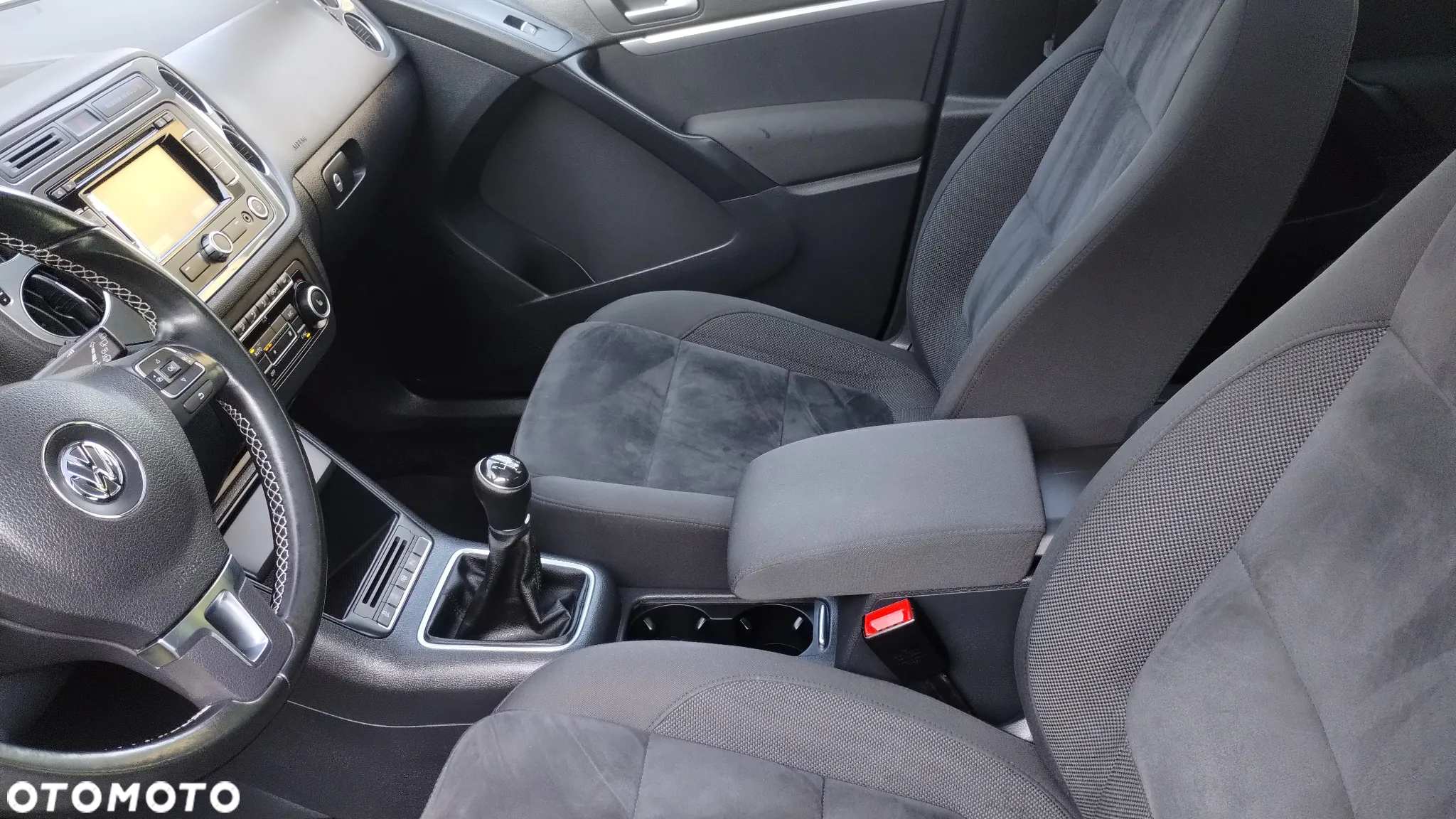 Volkswagen Tiguan 2.0 TDI DPF Sport & Style - 16