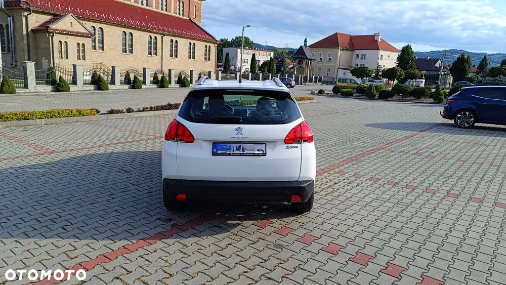 Peugeot 2008 - 7