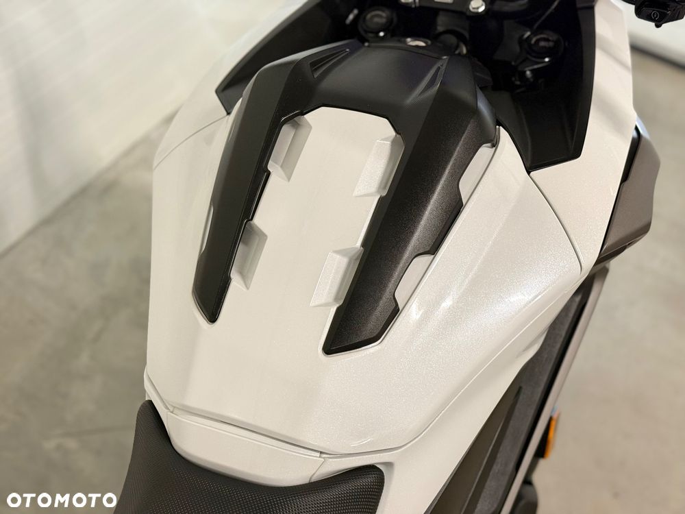 Honda NC - 19