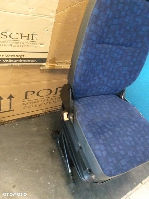 Iveco Daily 3 Fotel Kierowcy pompowany - 3