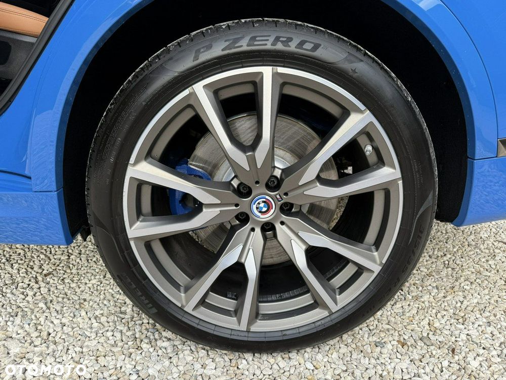 BMW X7 M50i sport - 22