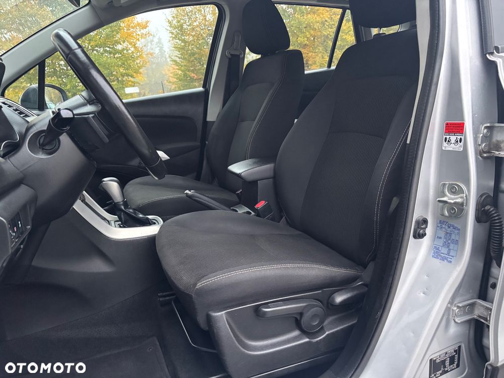 Suzuki S-Cross - 12