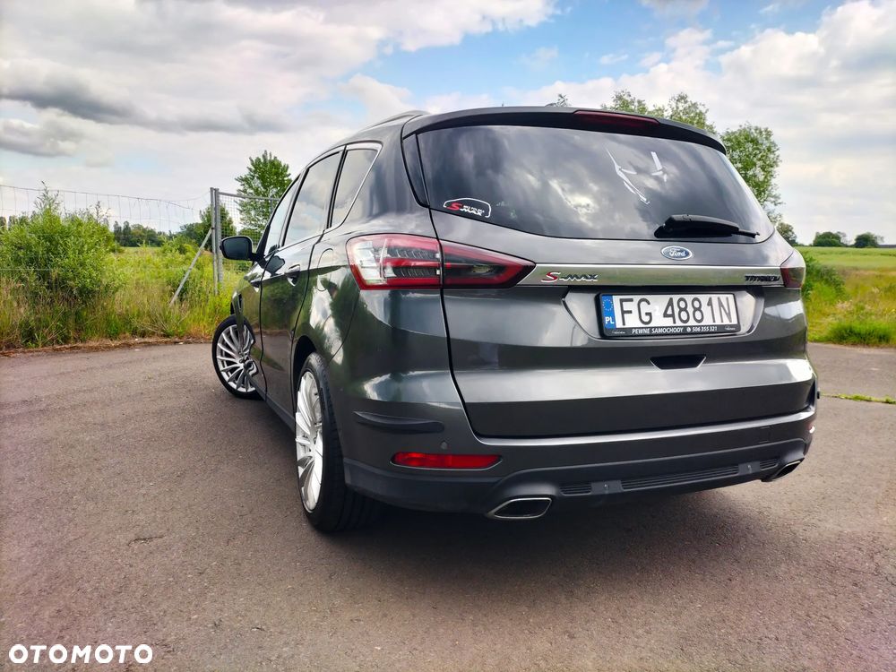Ford S-Max 2.0 TDCi Titanium PowerShift - 7
