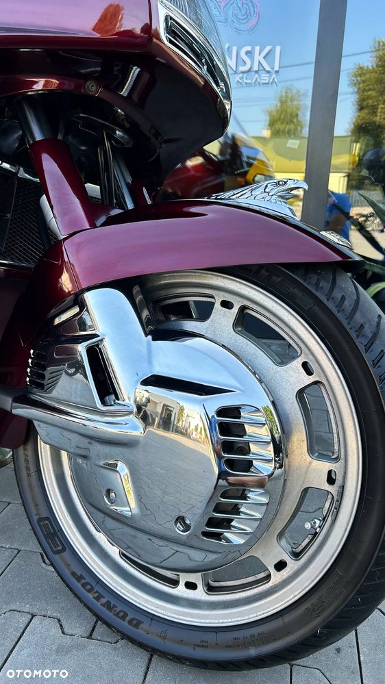 Honda GL - 16