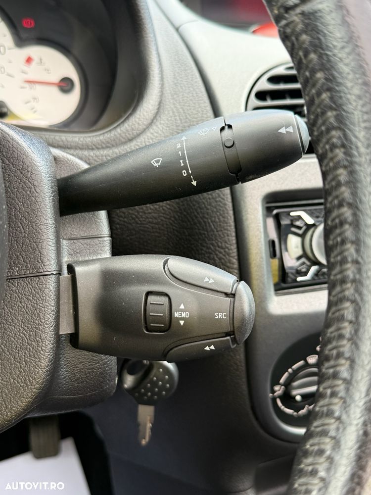 Peugeot 206 110 Sport - 31