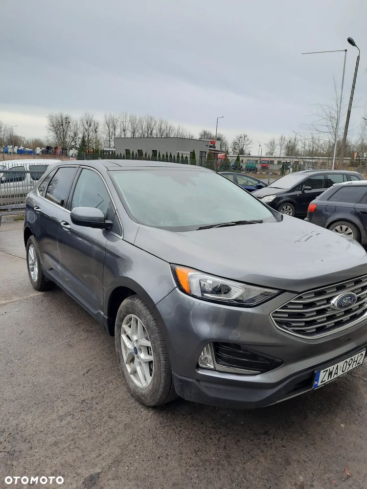 Ford Edge - 2