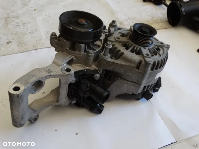 BMW F48 28i USA Alternator Pompa Wody Termostat Łapa 14V 180A 8601366 7640132 - 4