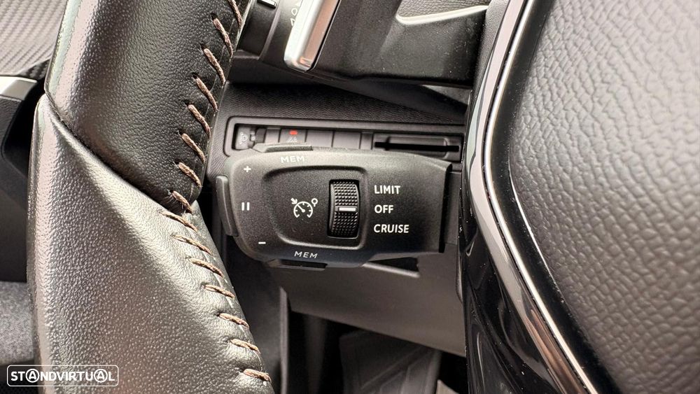 Peugeot 3008 PureTech 130 Stop & Start EAT6 Active - 19