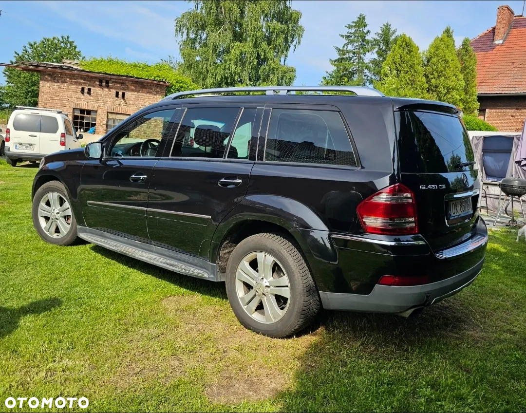 Mercedes-Benz GL 420 CDI DPF 4Matic 7G-TRONIC - 3