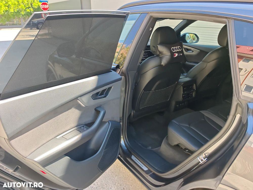 Audi Q8 - 15