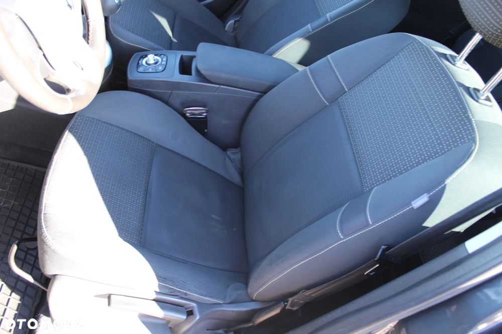 Renault Scenic 1.9 dCi Expression - 15