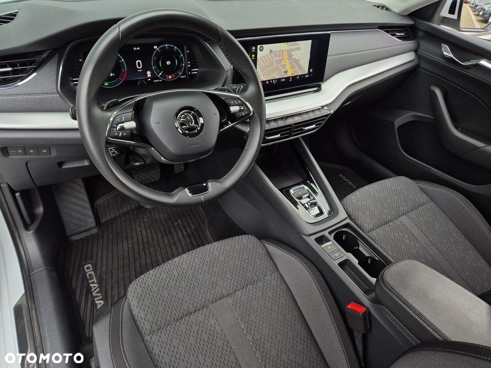 Skoda Octavia 1.4 TSI Plug-In Hybrid Style DSG - 9