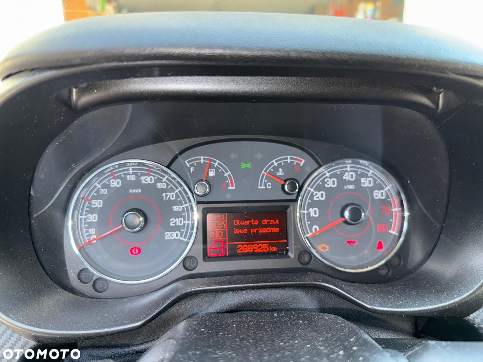Fiat Grande Punto 1.4T-Jet Sport - 13