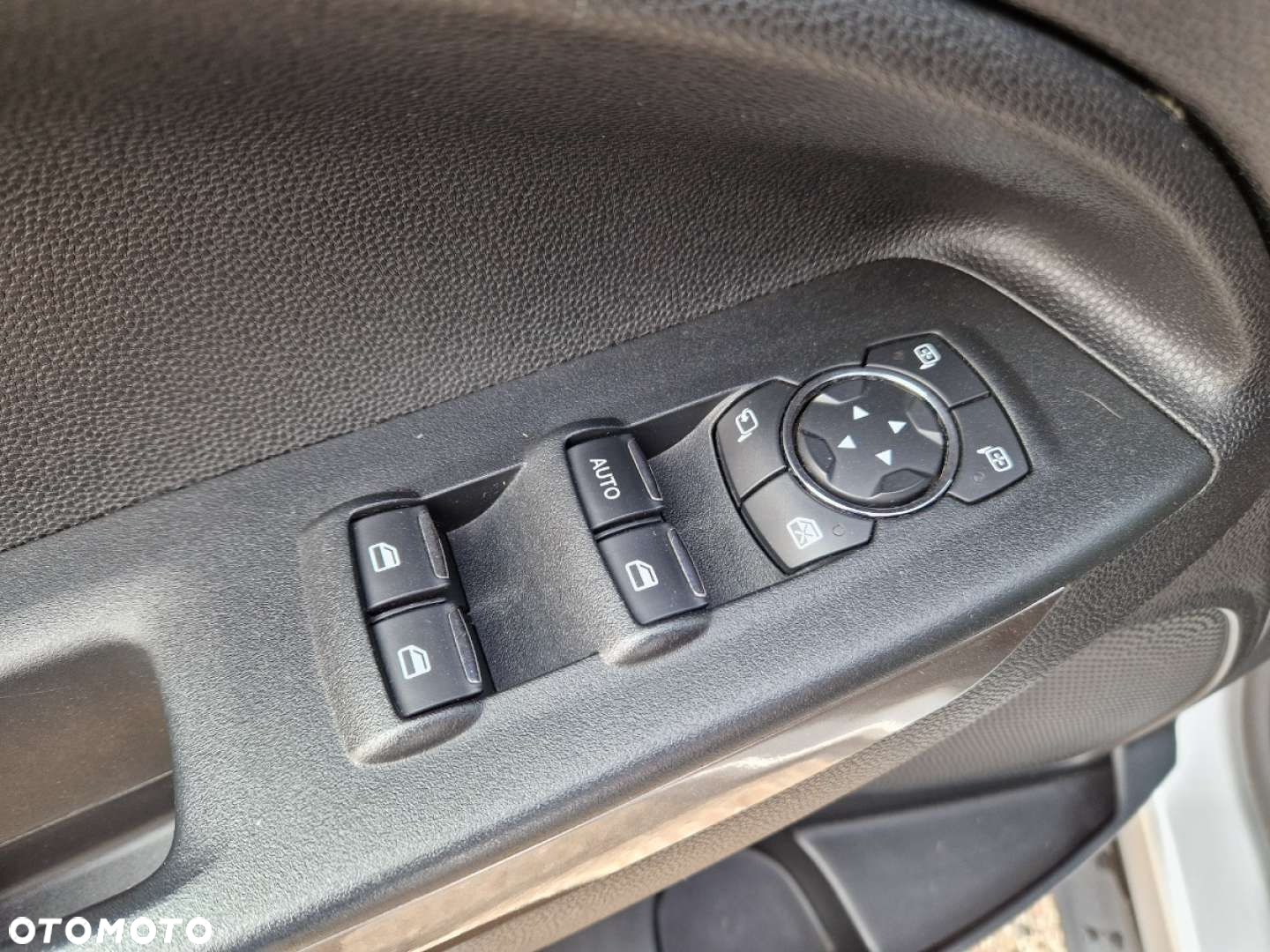 Ford EcoSport 1.0 EcoBoost GPF Trend - 9