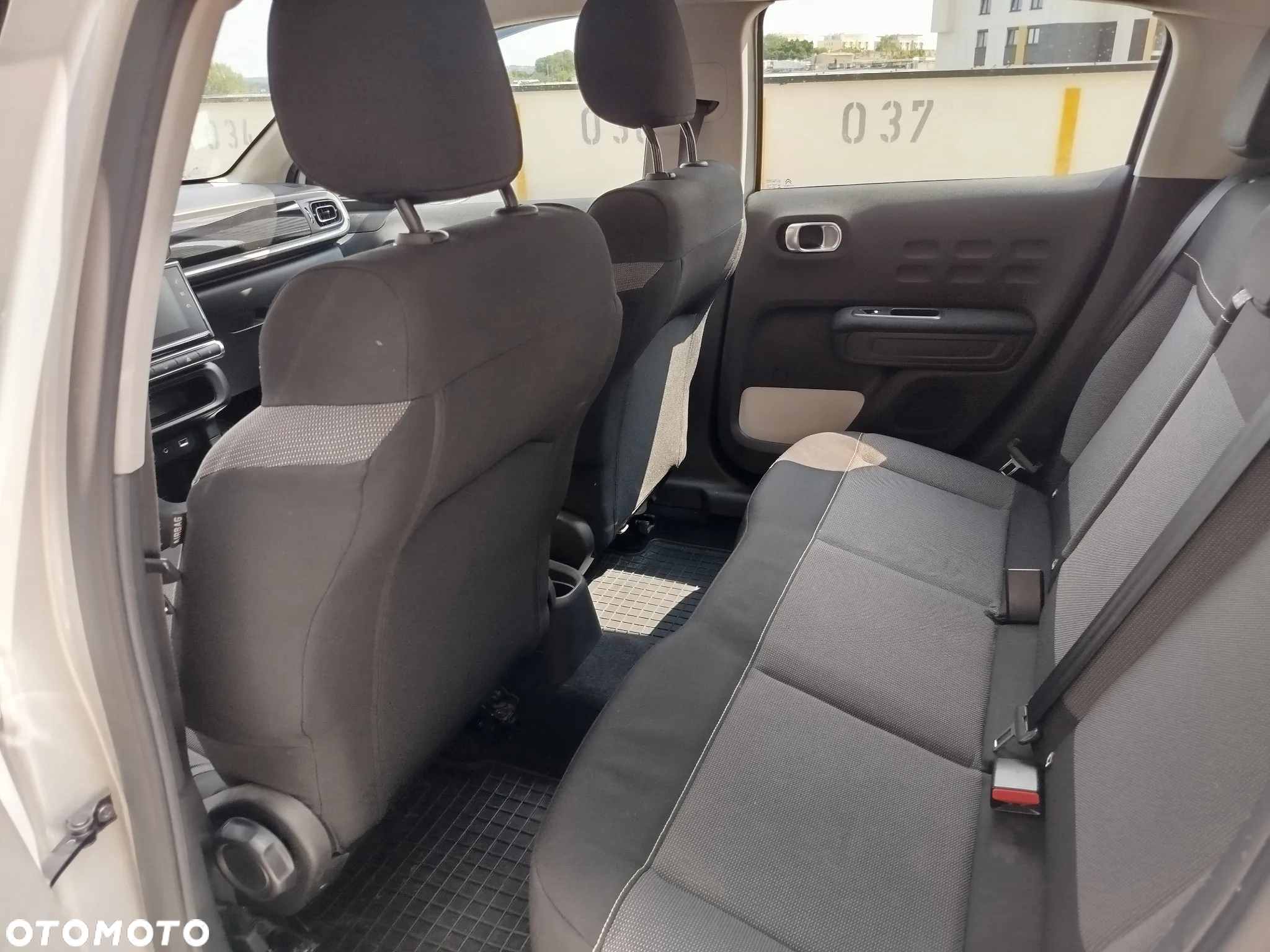 Citroën C3 HDi BlueHDi 100 Exclusive - 18