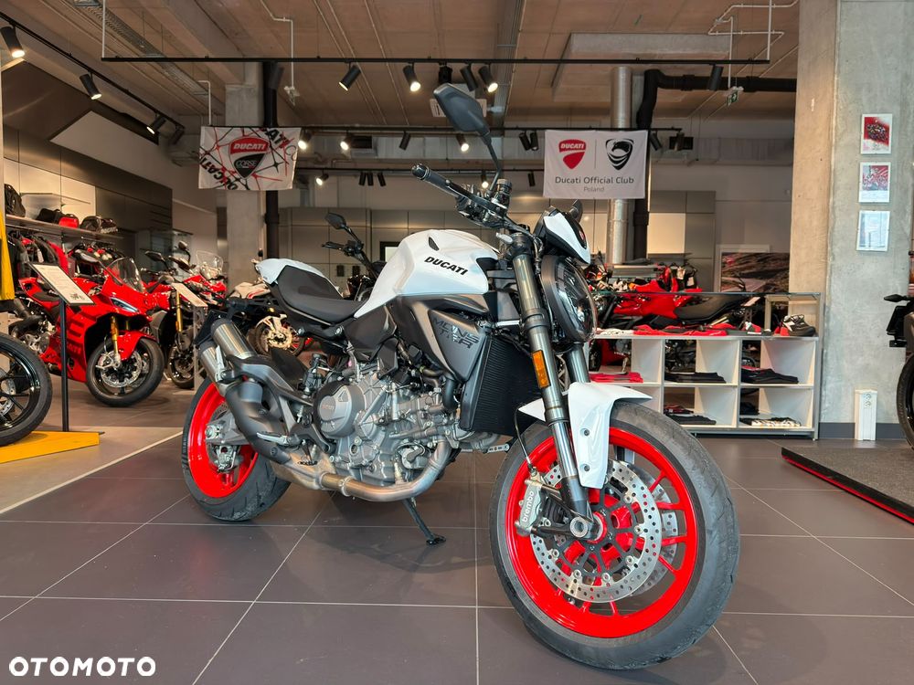Ducati Monster - 6