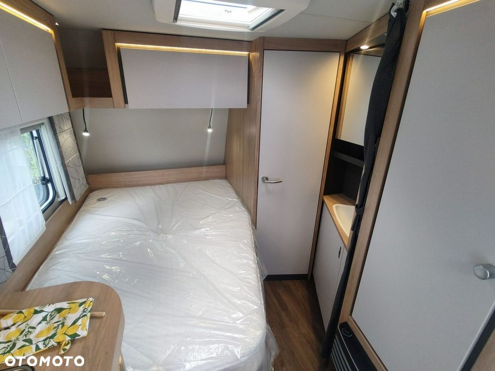 KNAUS Sport 450 FU z łóżkiem francuskim, DMC 1500 KG - 11