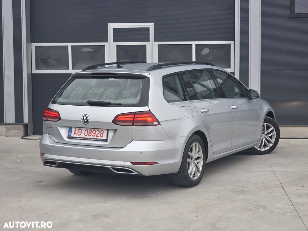 Volkswagen Golf 2.0 TDI SCR DSG Comfortline - 4