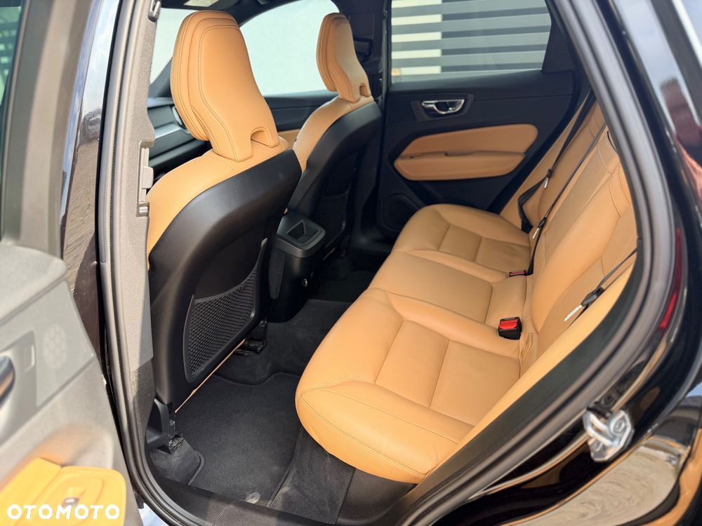 Volvo XC 60 D3 Momentum - 31