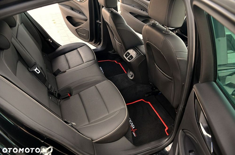 Opel Insignia - 14