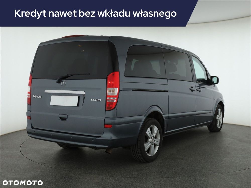 Mercedes-Benz Viano - 7