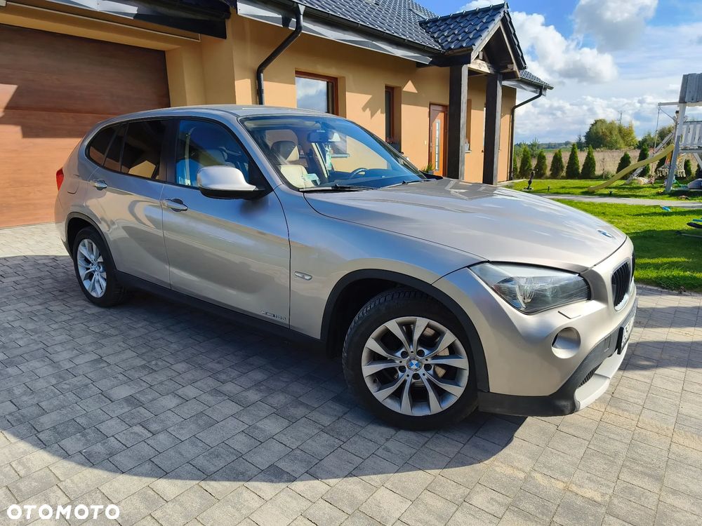 BMW X1 xDrive18d - 10