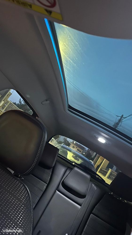 Peugeot 2008 1.6 e-HDi Allure 2-Tronic - 4