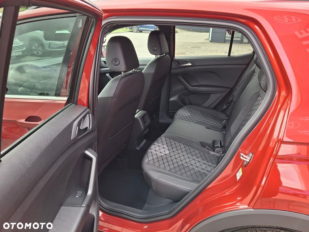 Volkswagen T-Cross 1.0 TSI R-Line Plus DSG - 17