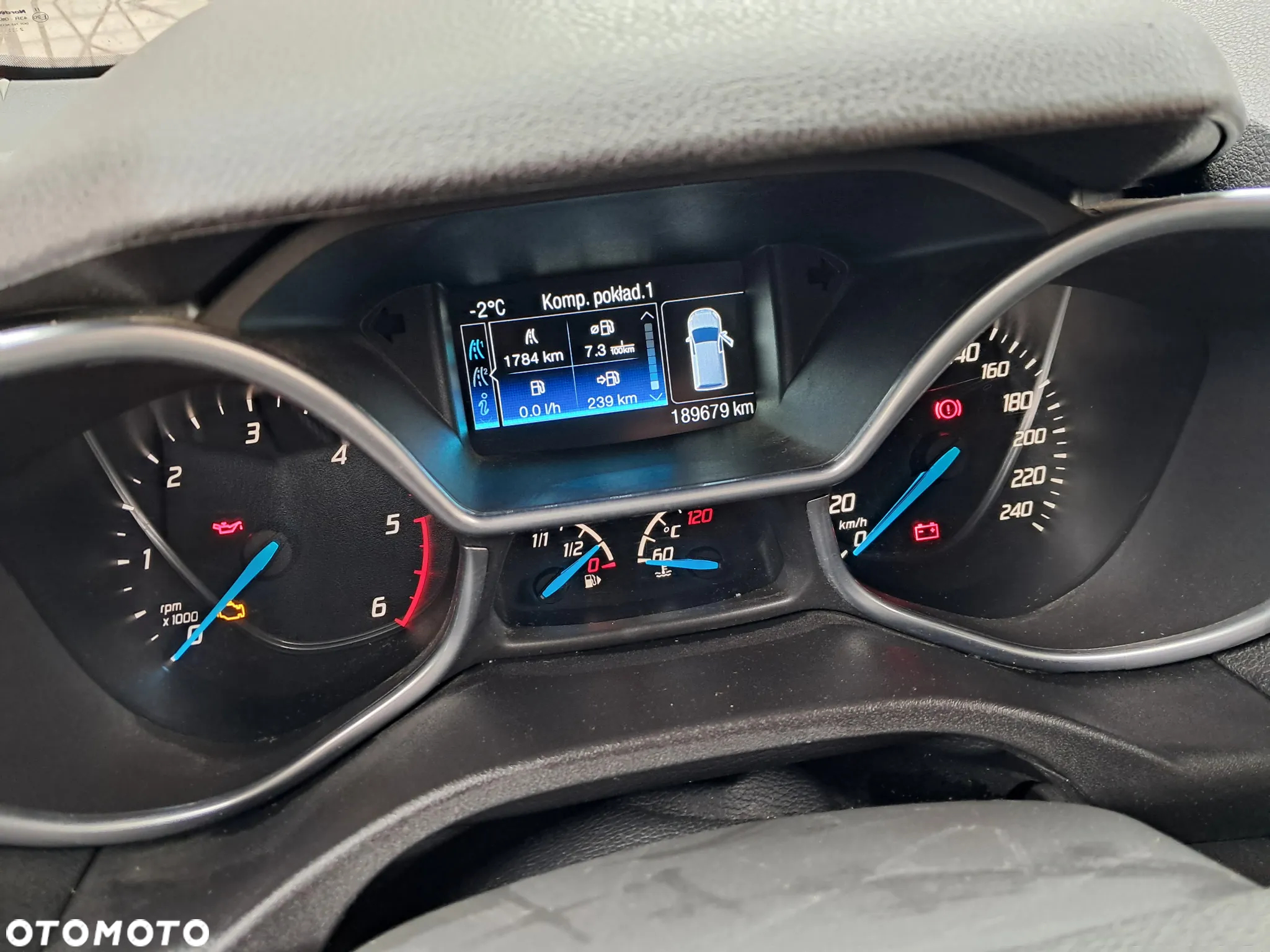Ford Transit Connect - 8