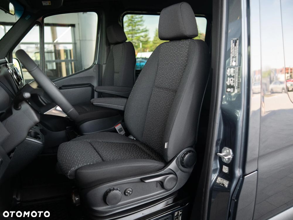 Mercedes-Benz Sprinter 317 Tourer 9-miejsc, Metalik - 9