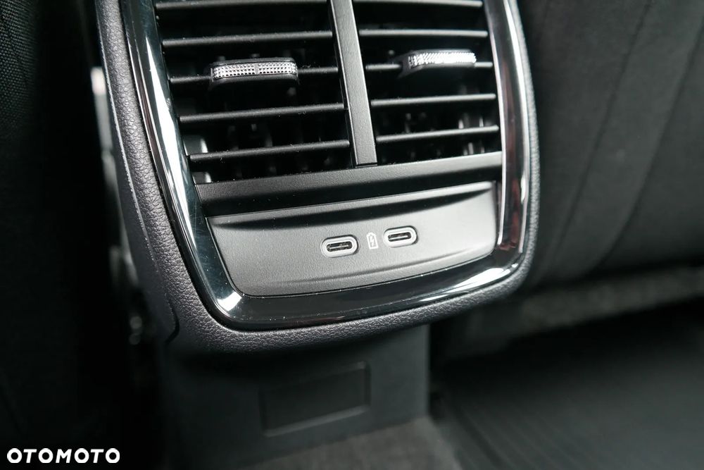 Skoda Kamiq 1.5 TSI Selection - 12