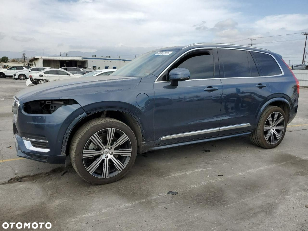 Volvo XC 90 - 5