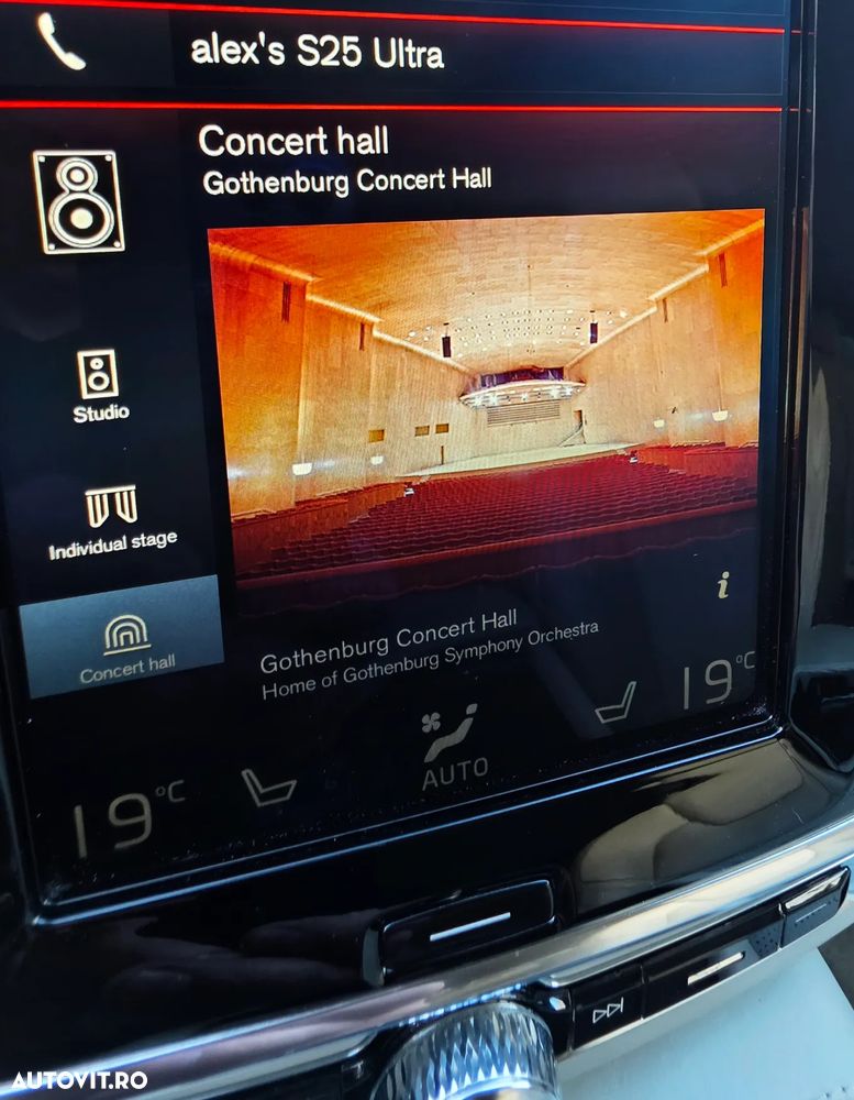 Volvo V90 V90CC D5 AWD - 29