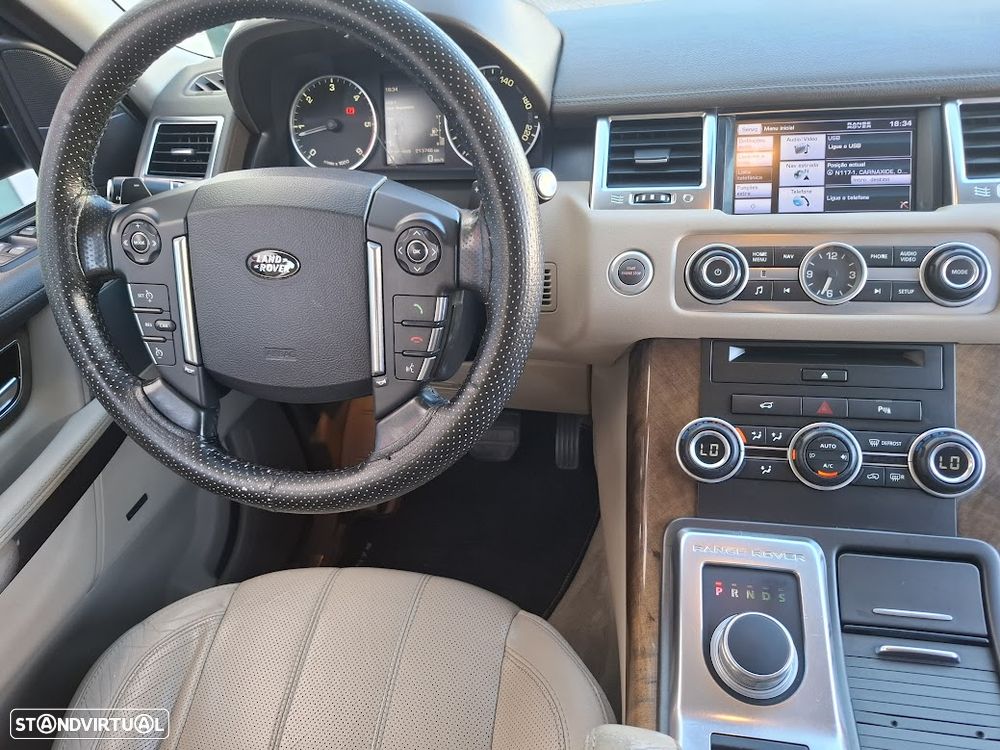 Land Rover Range Rover Sport 3.0 TDV6 HSE - 11