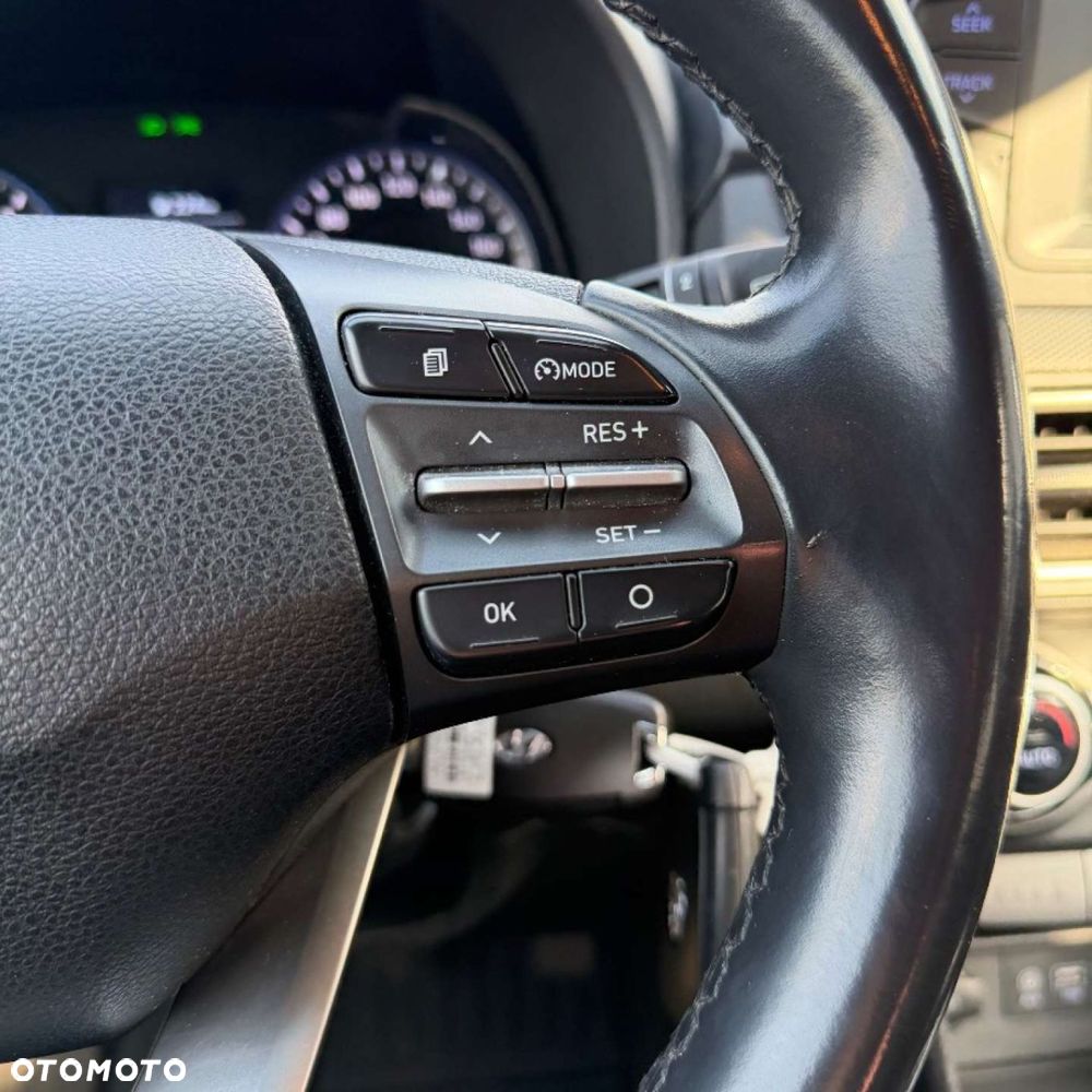 Hyundai Kona - 34