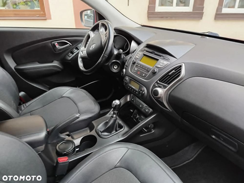 Hyundai ix35 2.0 CRDi Premium 4WD - 16