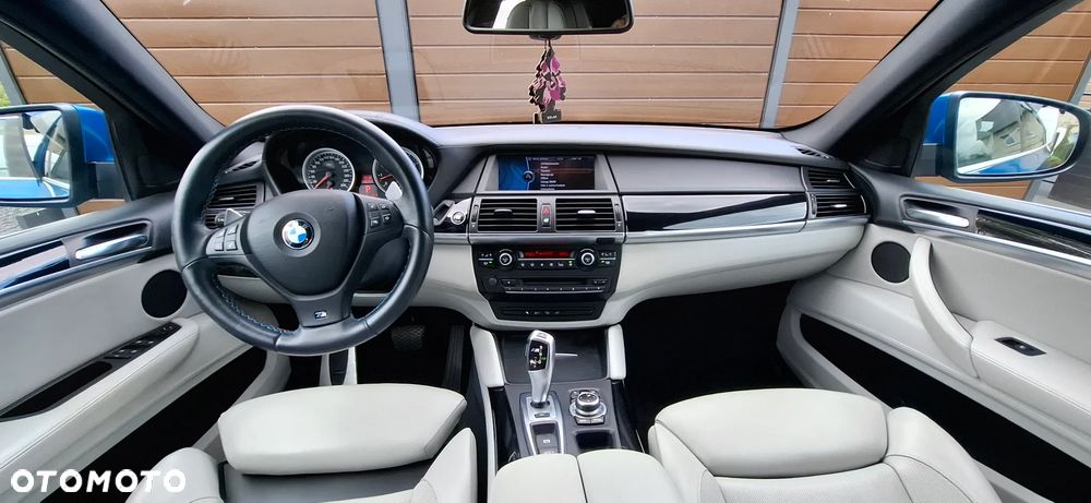 BMW X6M - 20