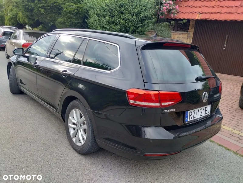 Volkswagen Passat - 7