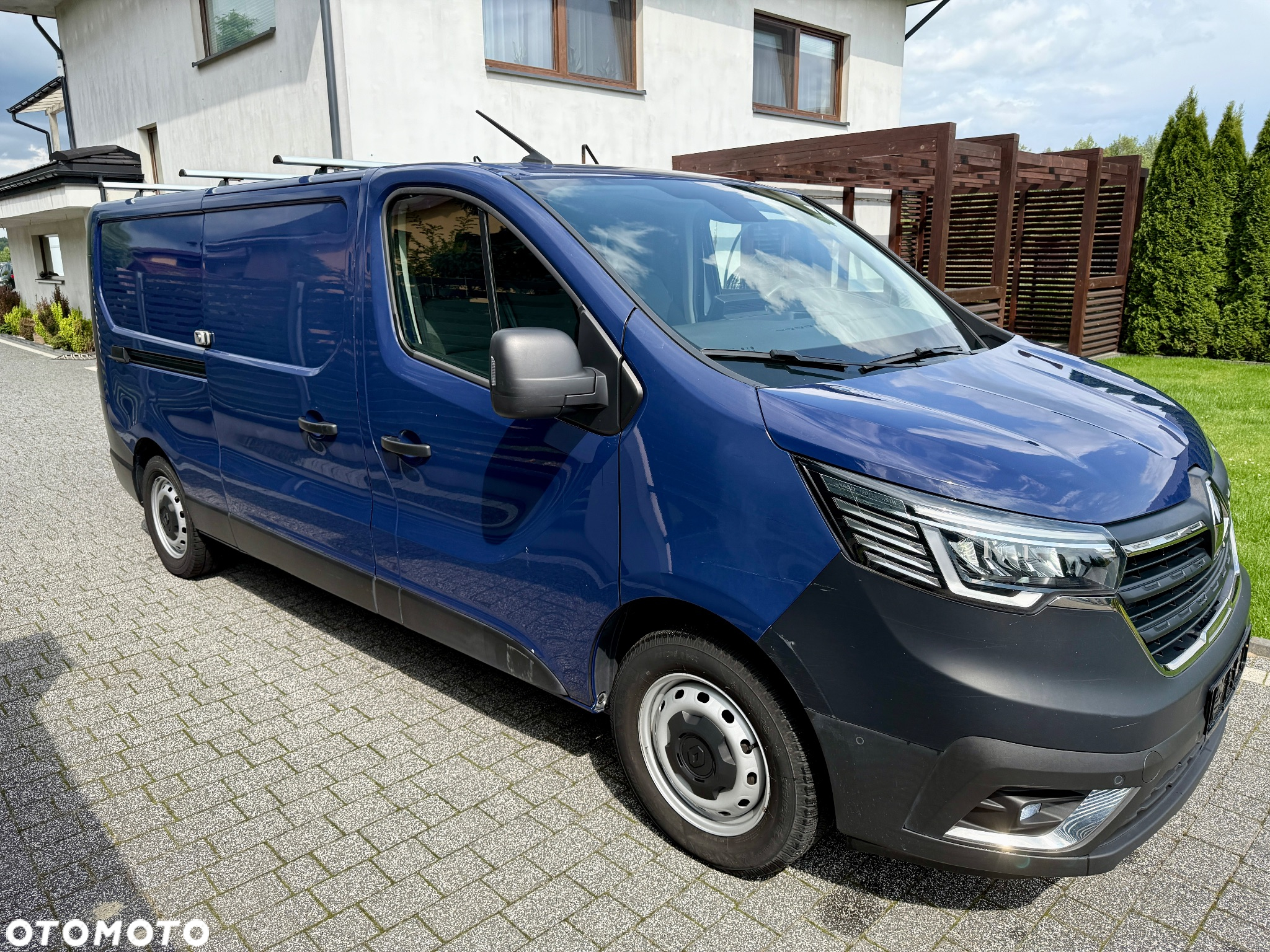 Renault Trafic - 21