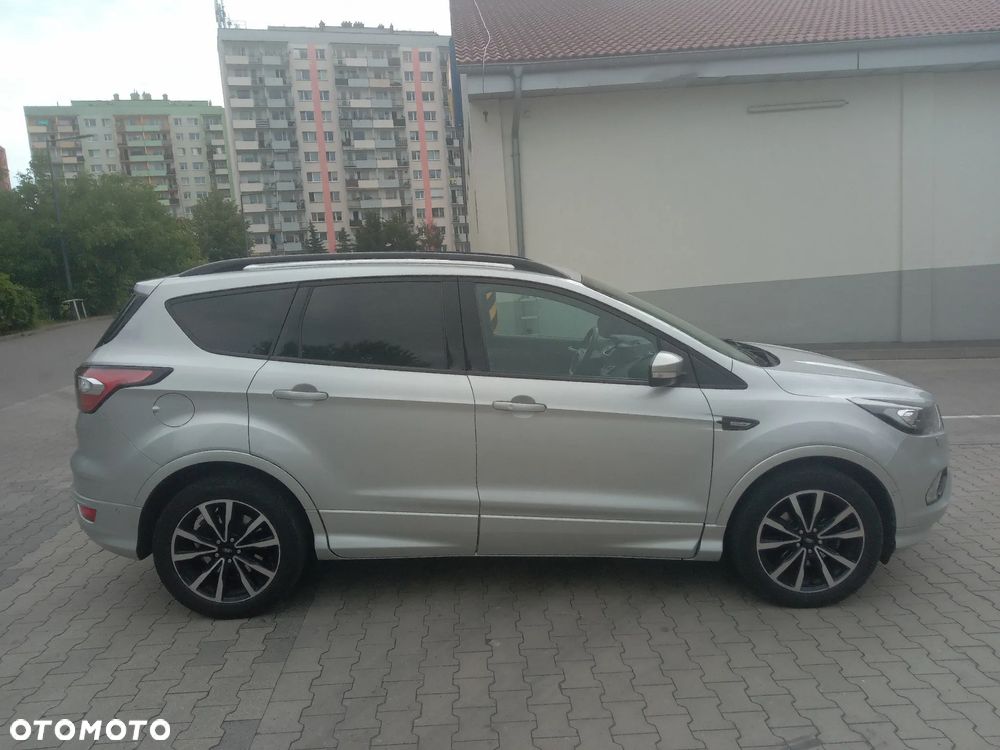 Ford Kuga 1.5 EcoBoost FWD ST-Line X - 6